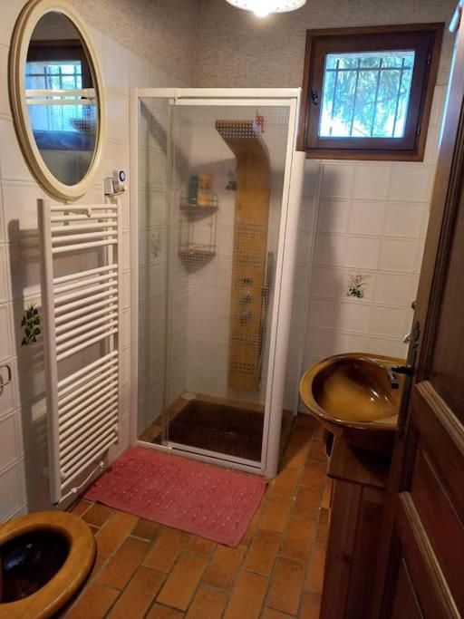Bas De Villa, 2 Terrasses, Piscine, Spa, Sauna... Neffes Екстер'єр фото