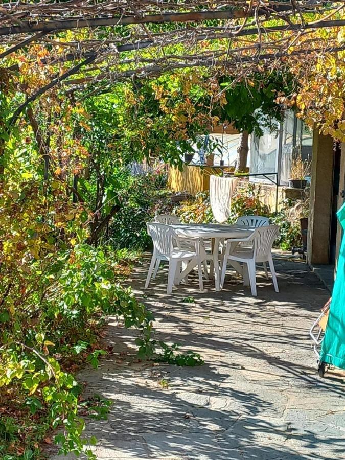 Bas De Villa, 2 Terrasses, Piscine, Spa, Sauna... Neffes Екстер'єр фото